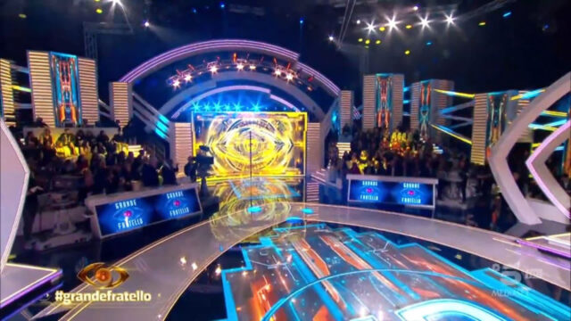 “Entriamo noi” Grande Fratello, ci sono già i nomi dei primi concorrenti: di chi si tratta