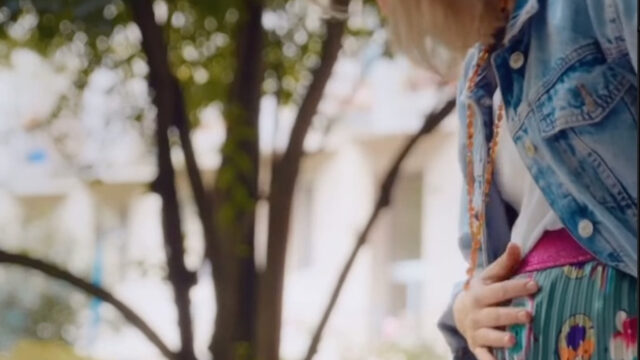 “Non so come dirvelo” Terzo figlio in arrivo per l’amatissima attrice: l’annuncio emoziona tutti 