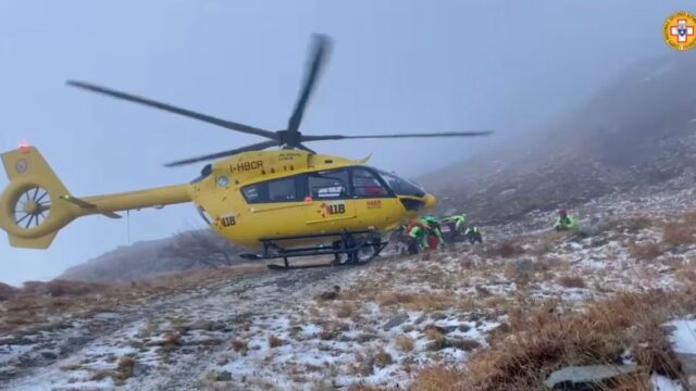 Tragedia in montagna, 54enne muore sul colpo: dove e cosa è successo