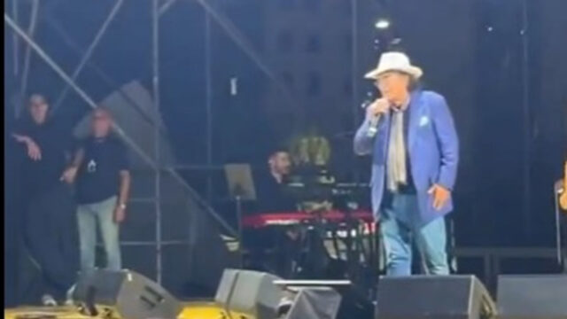 “Chiamate qualcuno” Paura durante il concerto di Al Bano: cosa è successo