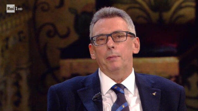 “Sono gravemente malato, è una condanna” il terribile annuncio dello storico volto Rai