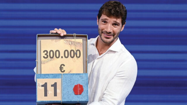 “È costato tantissimo” Svelata la cifra del costo di Affari Tuoi: tantissimi soldi