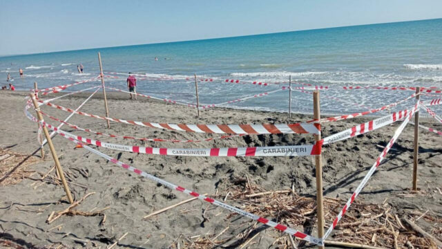 “Perché non l’ha fatto” Riccardo Boni trovato morto nella buca di sabbia, rompe il silenzio il papà