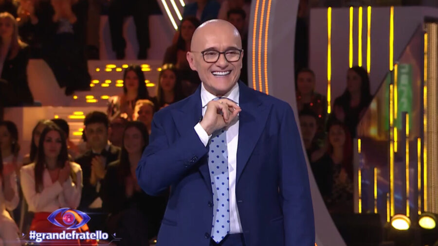 “Una cifra esagerata” Quanto ha guadagnato fino ad ora Alfonso Signorini con la conduzione del Grande Fratello