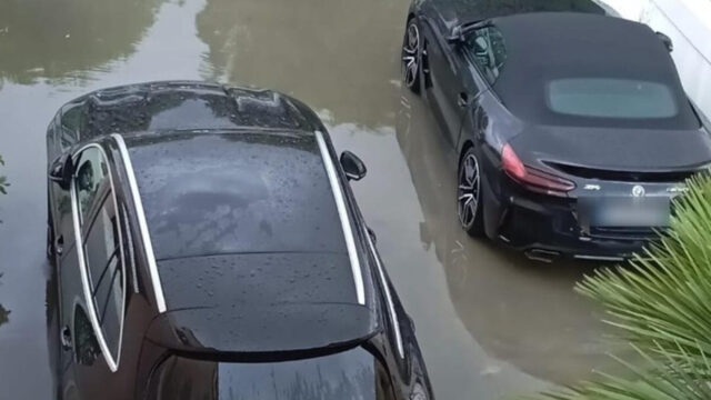 Maltempo in Italia, violenta tempesta colpisce la città italiana: allagamenti, strade chiuse e crollo in ufficio pubblico