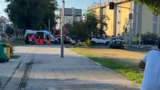 Violento schianto tra due auto, muore sul colpo, con lei c’era la nipotina: dove e cosa è successo 