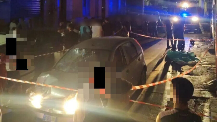 Spaventoso incidente tra uno scooter e un’auto, morto un uomo, con lui c’era anche la figlia: dove e cosa è successo 