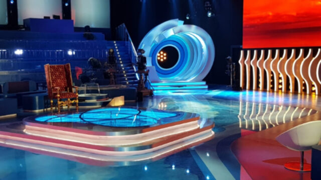 “Fuori anche lei” Terremoto a Mediaset, Pier Silvio ha deciso così: brutte notizie per l’amata conduttrice 