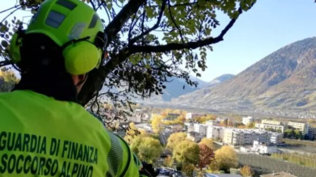 “Sono morti, tutti e due” Padre e figlio perdono la vita, l’allarme lanciato dai familiari