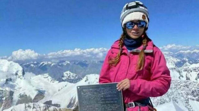 “Voleva solo aiutarla” Alpinista italiano muore a 7mila metri: il gesto eroico che gli è costato la vita