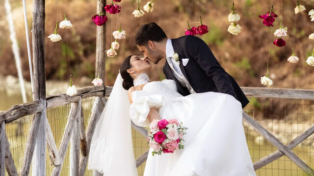“Finalmente marito e moglie” La famosa di Canale 5 è convolata a nozze dopo nove anni d’amore: un matrimonio bellissimo