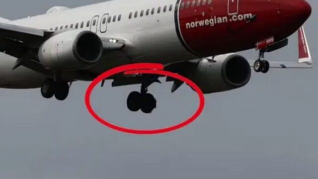 Dramma durante un volo con a bordo 181 persone, aereo costretto ad un atterraggio di emergenza: cosa è successo 